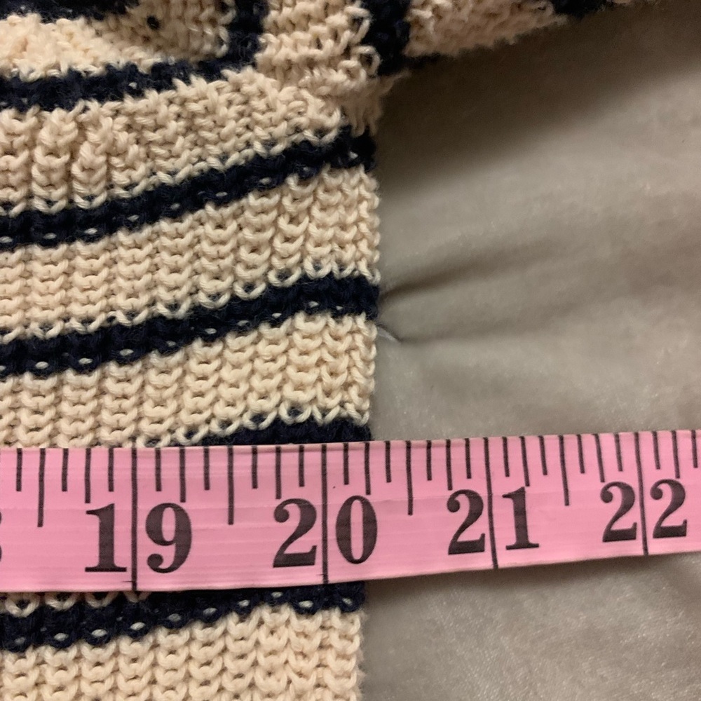 J. Crew Cream and Black Striped V-Neck Sweater size large euc - Picture 4 of 6
